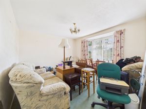 Lounge- click for photo gallery